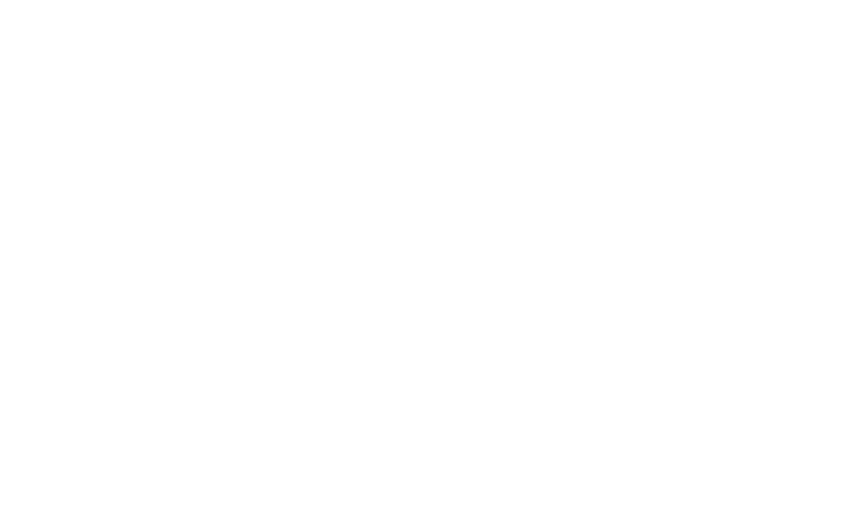 Publicado pela primeira vez h quase 160 anos, o clssico As Aventuras de Alice no Pas das Maravilhas  um produto da prodigiosa imaginao e astcia de Lewis Carroll. Escrito na era vitoriana, o livro inspirou inmeras geraes de crianas e uma intermin